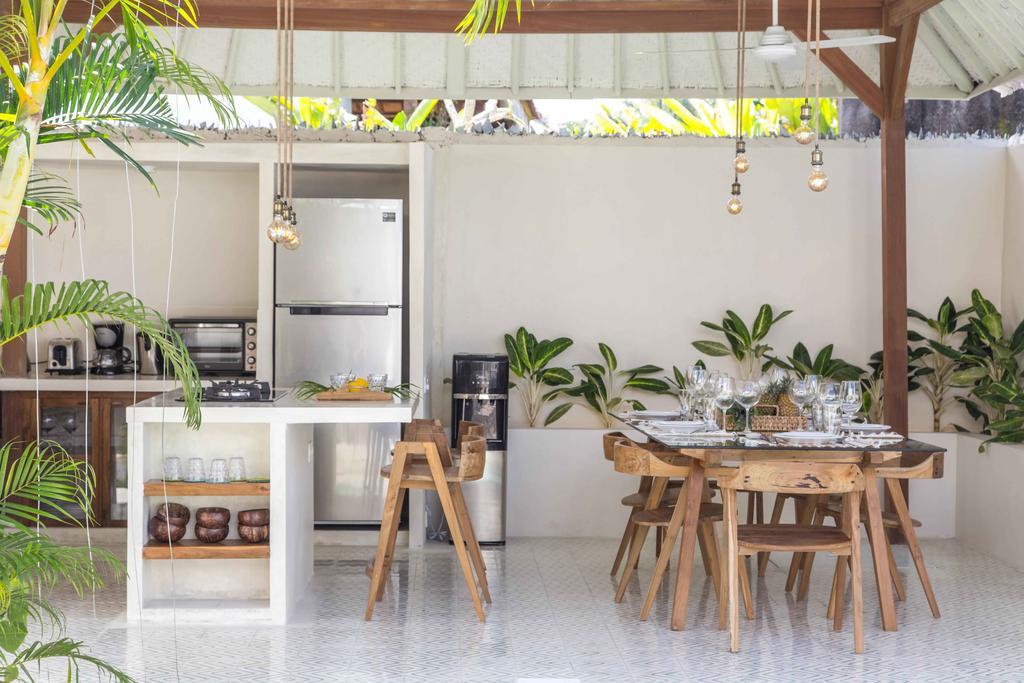 Villa Azcoyen - 3Br Villa In Canggu Extérieur photo