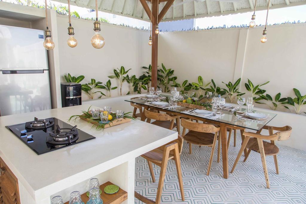 Villa Azcoyen - 3Br Villa In Canggu Extérieur photo